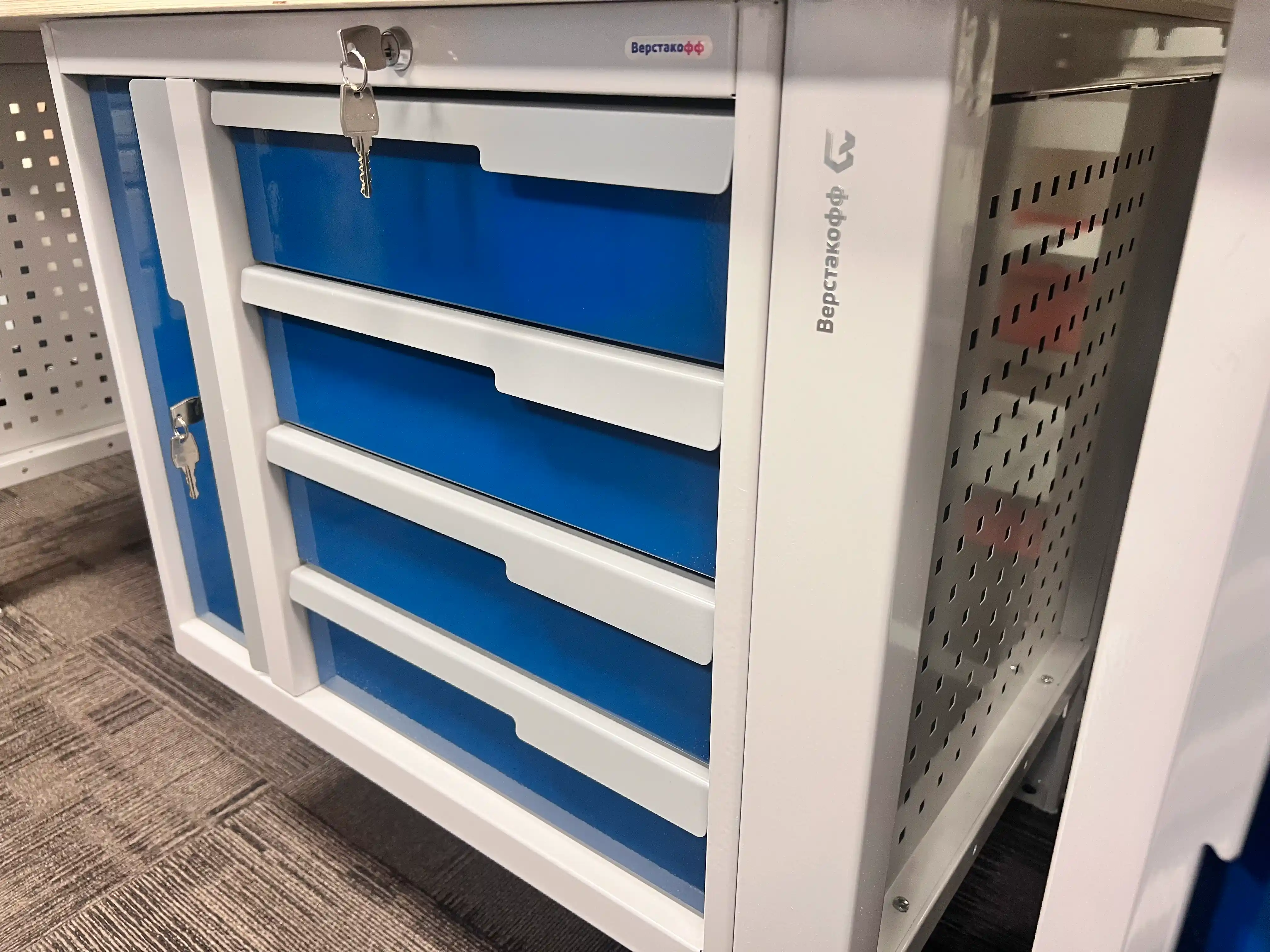 CTR 1202.S37.3-2 Верстак слесарный 2165x1193x743 мм