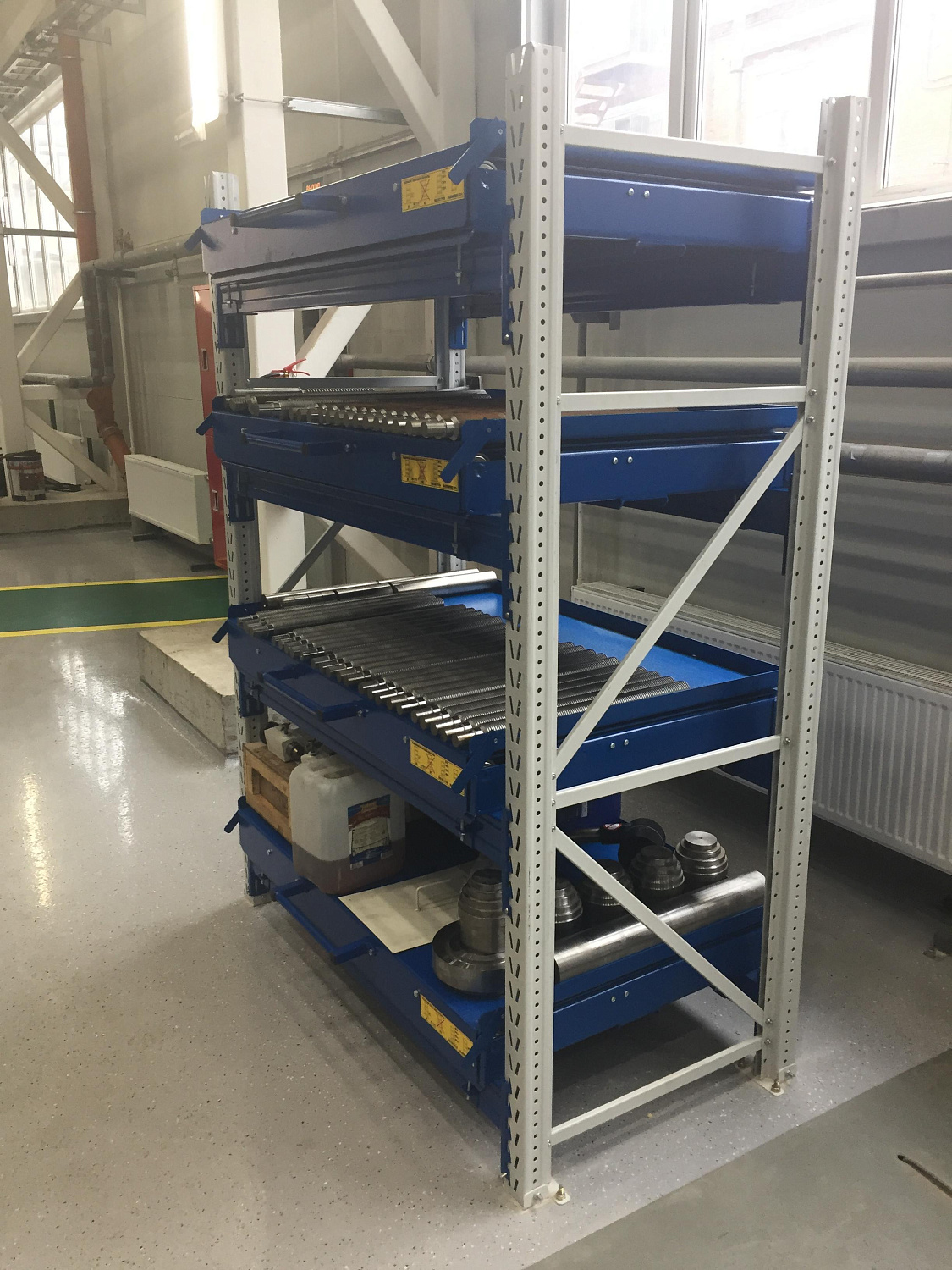 ER-00033513 Стеллаж с выкатными платформами S-HEAVY 1000/900 (2 яруса хранения)