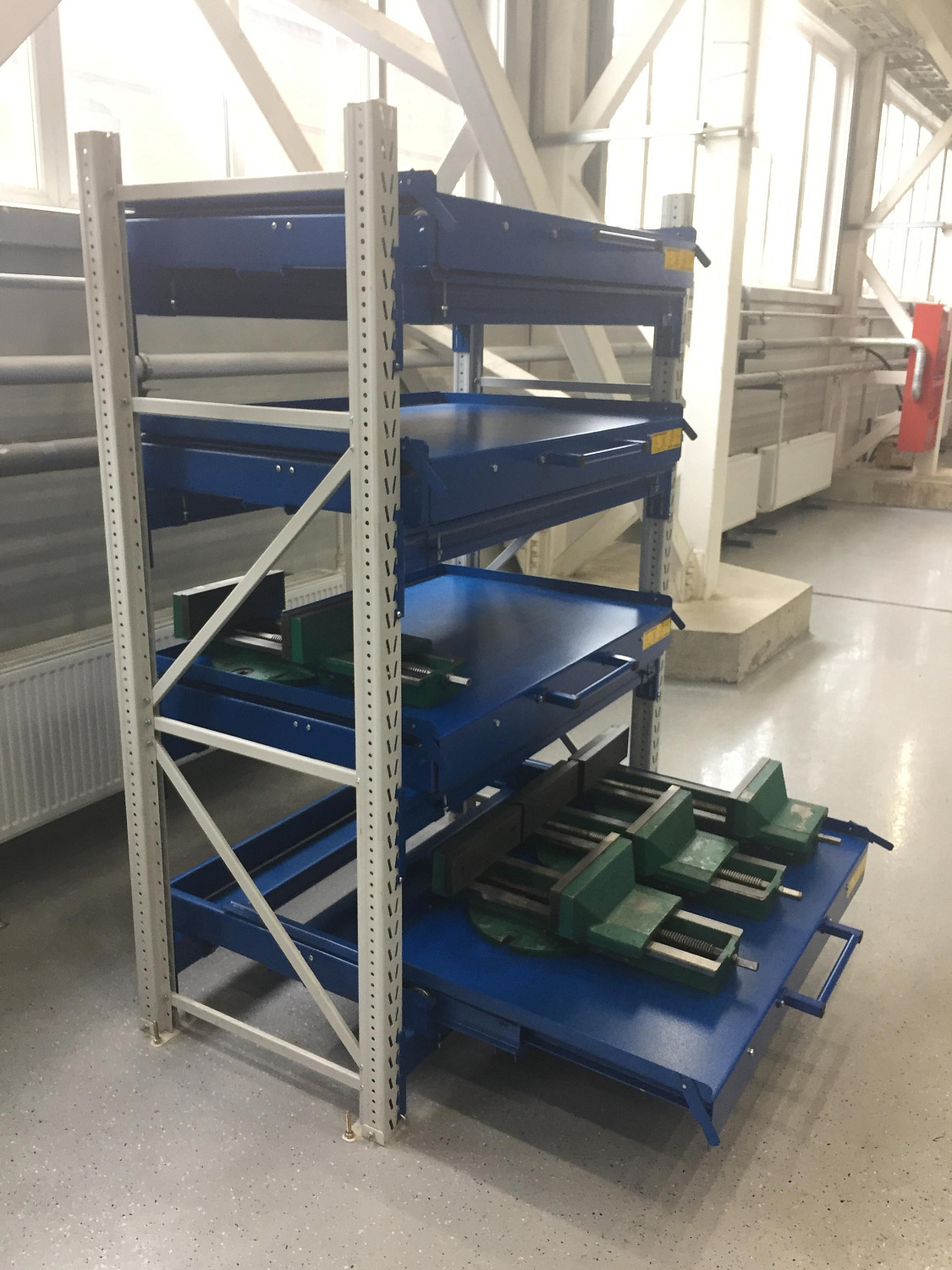 ER-00033513 Стеллаж с выкатными платформами S-HEAVY 1000/900 (2 яруса хранения)